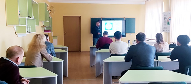 Доповідь Юрія Скоренького про нобелівську премію з фізики за 2025 рік